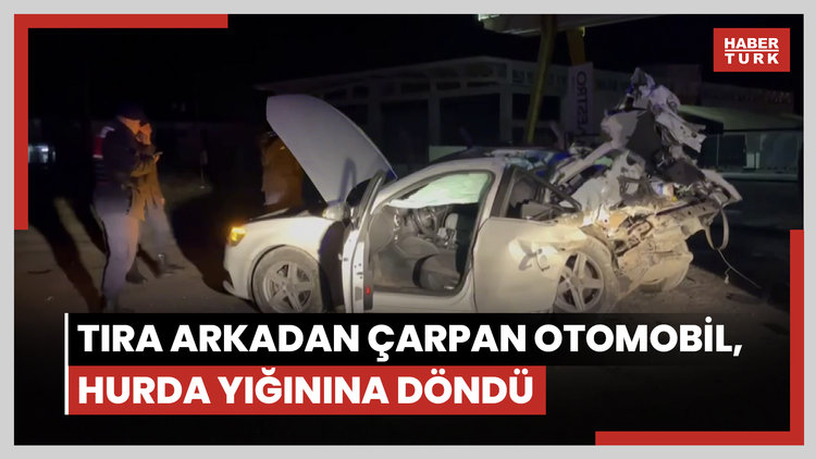 Menteşe'de tıra arkadan çarpan otomobil, hurda yığınına döndü