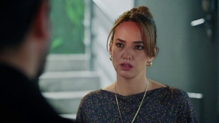 Aydan, Emir'in yanında!