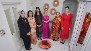 Enda gelinin karşılamasında eğlenceli anlar... 