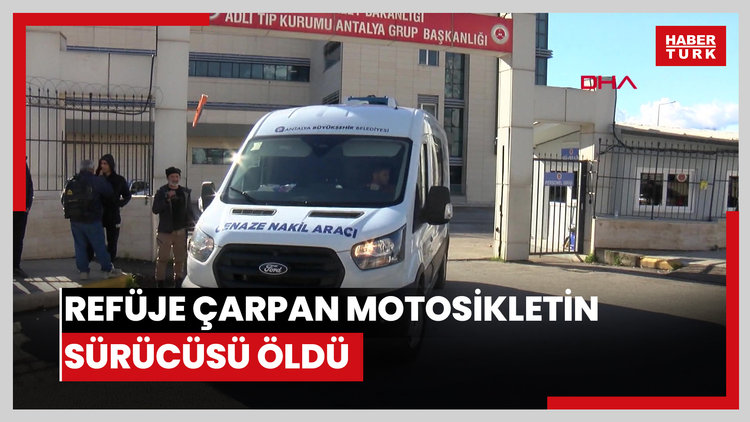 Refüje çarpan motosikletin sürücüsü öldü