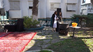 Yıldız gelin bir Türkmenistan lezzeti olan Türkmen pilavı yapıyor!