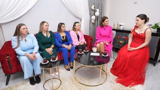 Merve gelin gözyaşlarına hakim olamıyor... 