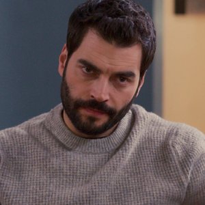 Veliaht 18. Bölüm Fragmanı