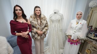 Şira Dönmez’in evine konuk olundu.