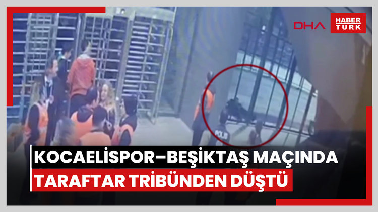 Kocaelispor-Beşiktaş maçında taraftarın tribünden düştüğü anlar kamerada