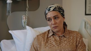 Salkım, kendilerini zehirleyenin Kübra olduğundan şüpheleniyor.