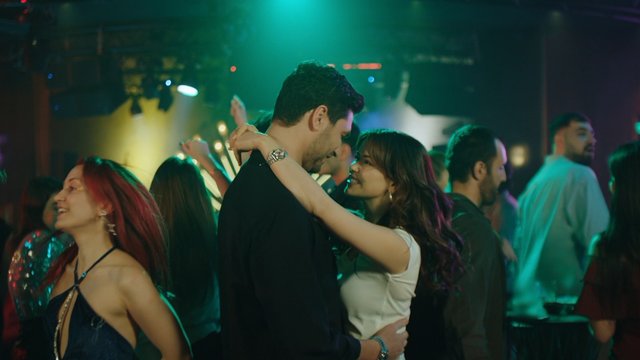 Başak ve Fatih yakınlaşıyor!