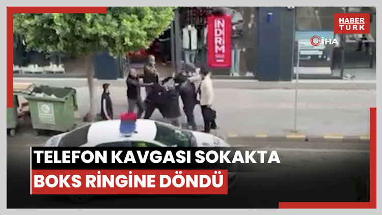 'Telefonumun ekranına baktın' kavgasında sokak boks ringine döndü: O anlar kamerada