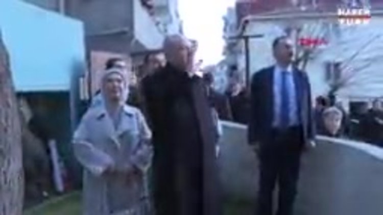 Cumhurbaşkanı Erdoğan, iftarda Kayacık ailesinin konuğu oldu