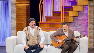 Ozan bu kez kendisine değil, bir başkası için şarkı yazar. 