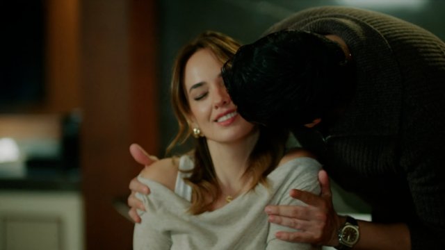 Aydan ve Emir'in romantik anı!