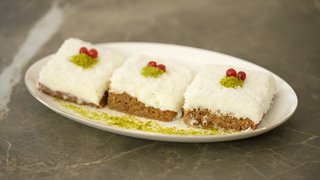 Şükran Kaymak'tan sofralarınızı tatlandıracak Kıbrıs tatlısı tarifi...