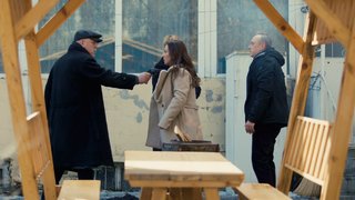 Karsı Ailesi karışıyor. 