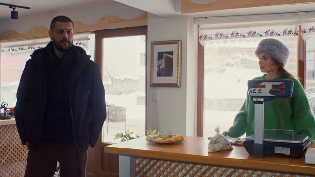 Faroz, Reyhan'ın karşısına çıkıyor!