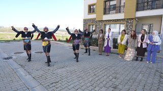 Efelerden nefes kesen zeybek gösterisi!