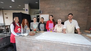 Gelin Evi'nde dev pide ve lahmacun!