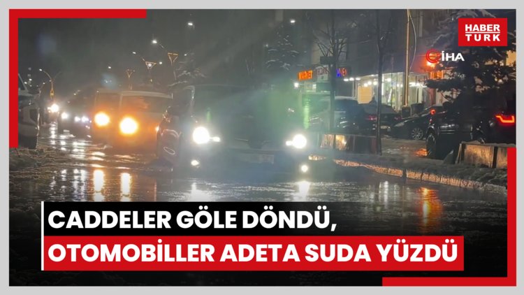 Yüksekova'da caddeler göle döndü, otomobiller adeta suda yüzdü