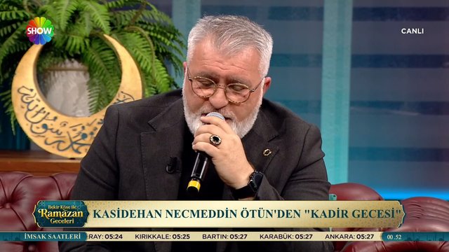 Kasidehan Necmeddin Ötün'den "Kadir Gecesi"