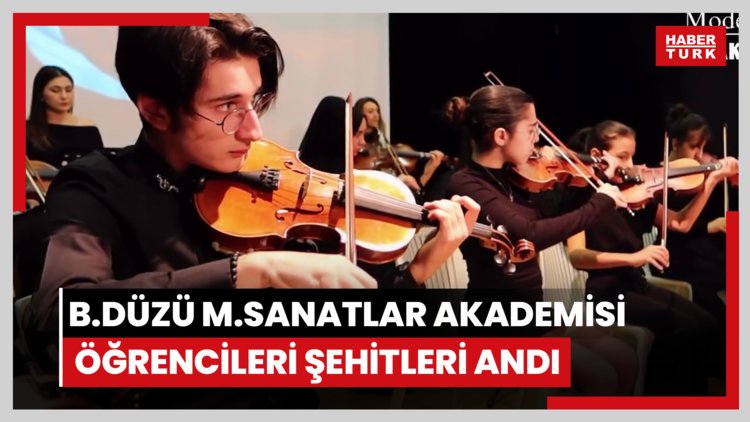 Beylikdüzü Modern Sanatlar Akademisi öğrencileri Çanakkale Şehitlerini andı
