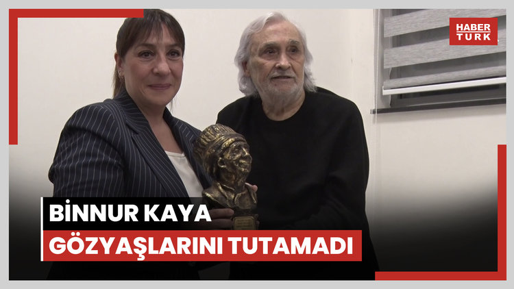 Binnur Kaya gözyaşlarını tutamadı