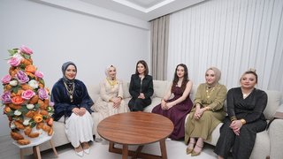 Dev kruvasan kulesi ile şaşırtan sunum!