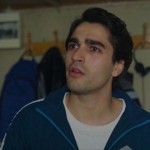 Delikanlı 1. Bölüm Ön İzlemesi