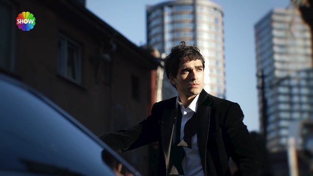 Delikanlı'nın afiş çekiminin kamera arkası!