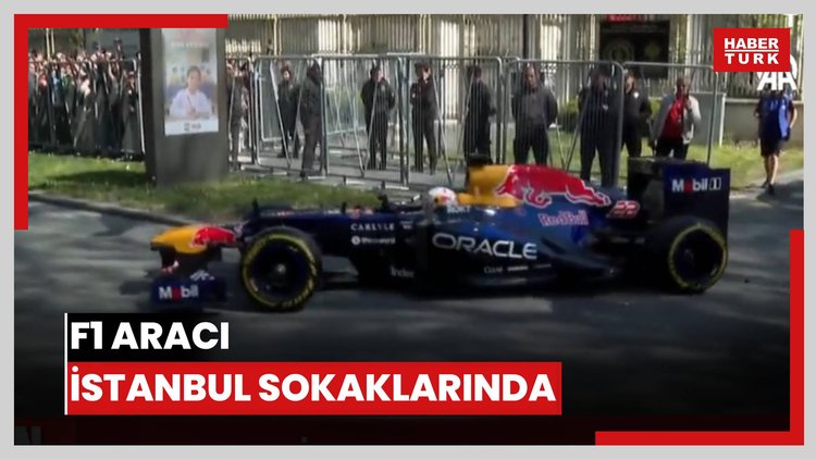 F1 Aracı İstanbul Sokaklarında