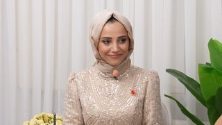 Buse Varol'dan tam puan alan sunum!