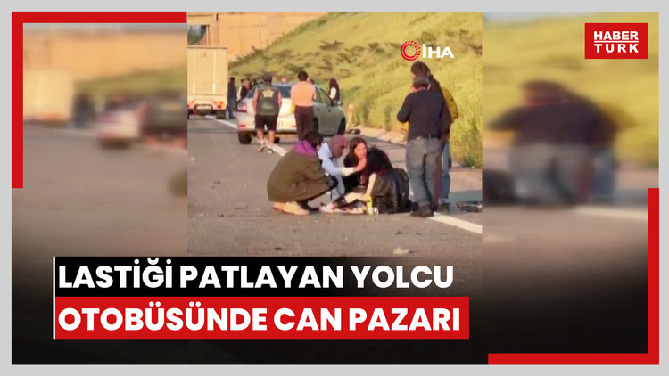 Lastiği patlayan yolcu otobüsünde can pazarı: Muavin kopan kapıdan aşağı uçtu