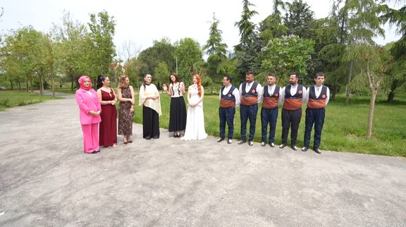 Yöresel karşılamayı klişe buldu!