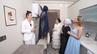 Rakibinin kombisini siliyor.