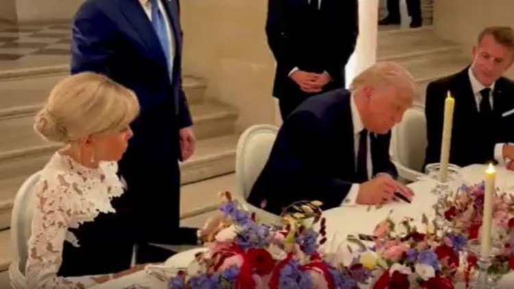 Beyaz Saray, Trump'ın İran mutabakatını imzaladığı anları paylaştı