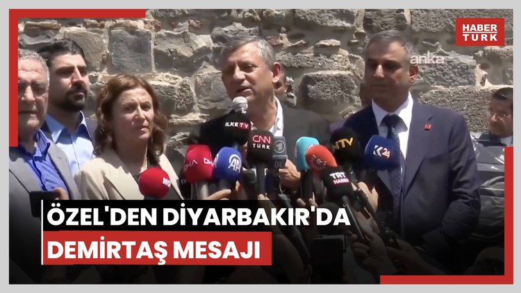 Özgür Özel Diyarbakır'da: Demirtaş'ın selamıyla başladık, kendisine selam olsun