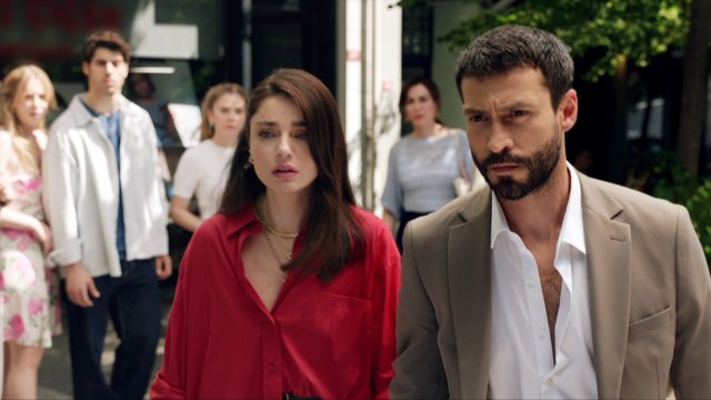 Kadir, Defne'yi ortamdan çekip alıyor!