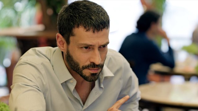 Kadir, Defne'nin Bartıner'e olan borcunu ödüyor!
