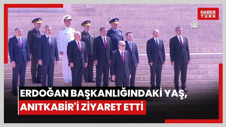Cumhurbaşkanı Erdoğan başkanlığındaki YAŞ üyeleri Anıtkabiri ziyaret etti