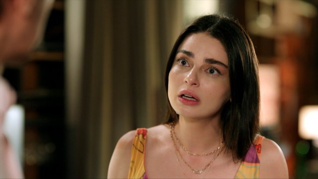 Tolga sinirlerine hakim olamıyor!