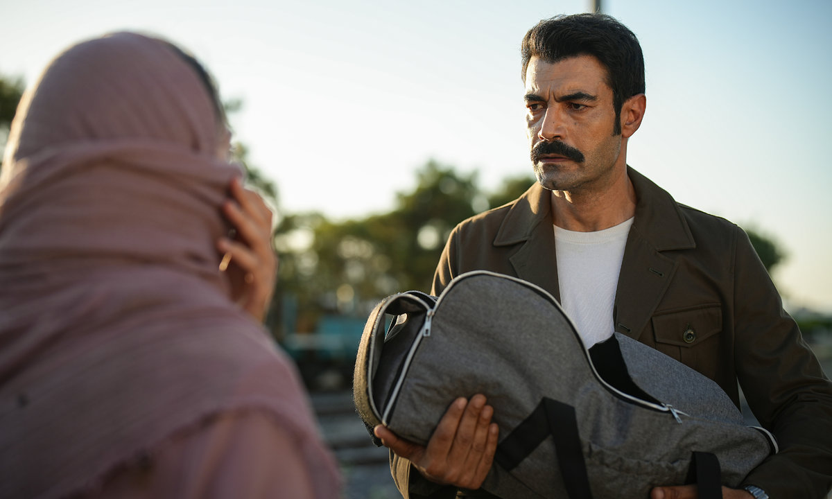 Sevdan Bir Ateş 1. Bölüm