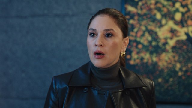 Emir'i gören Kıvılcım şok oluyor!
