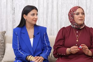 Eşinin dişini kutuda saklıyor!