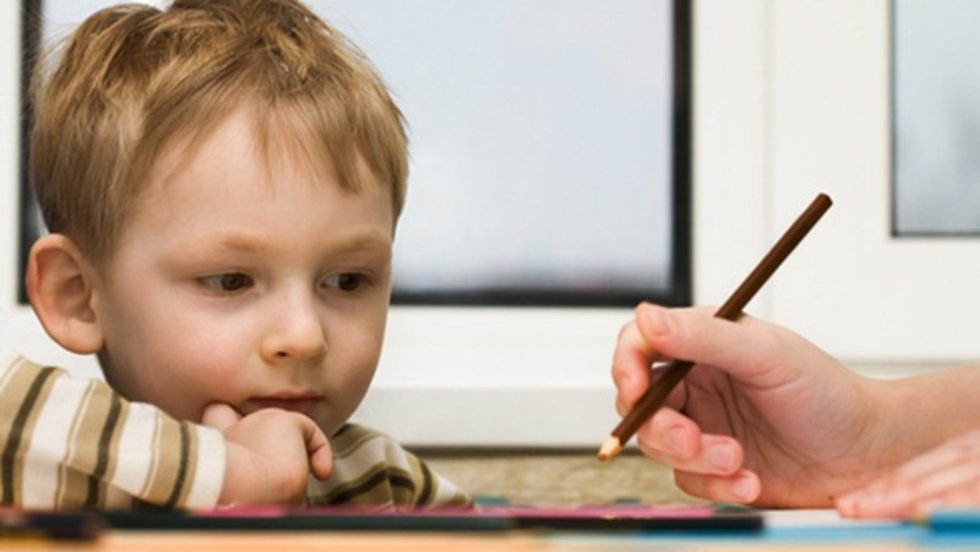 Dikkat eksikliği ve öğrenme güçlüğünde hiperaktif yanılgıları oluyor mu?