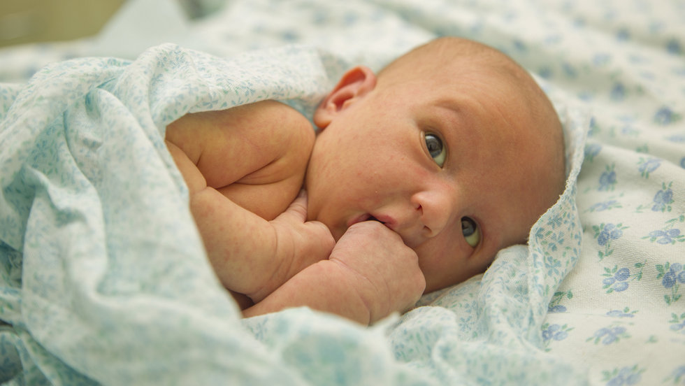 Bebeğin doğum sonrası yıkanması gerekli mi?