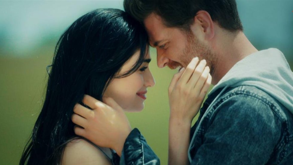 Acı Aşk Dizisi Tanıtım Fragmanı izle Acı Aşk Dizisi Tanıtım Fragmanı izle